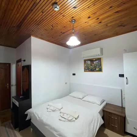 Πανσιόν Plaj Çıralı